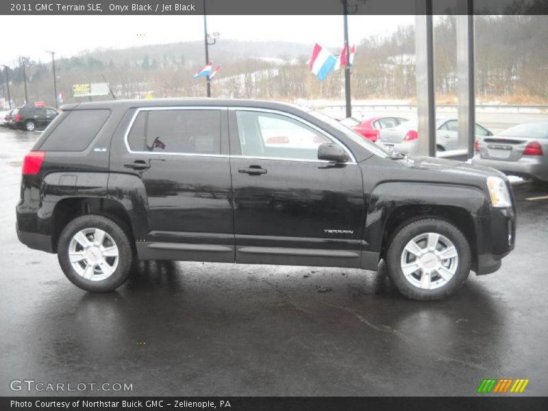 Onyx Black / Jet Black 2011 GMC Terrain SLE