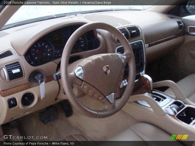 Dark Olive Metallic / Havanna/Sand Beige 2008 Porsche Cayenne Tiptronic