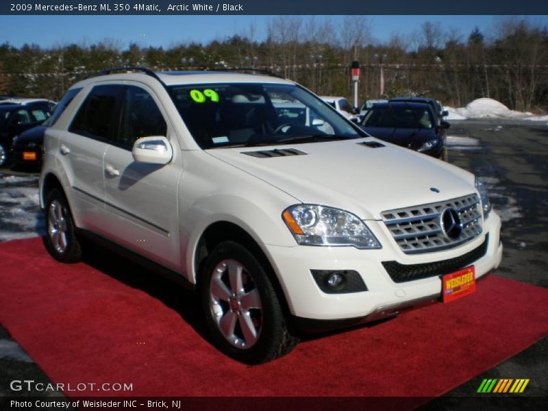 Arctic White / Black 2009 Mercedes-Benz ML 350 4Matic