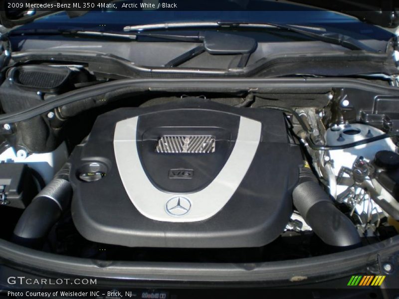 Arctic White / Black 2009 Mercedes-Benz ML 350 4Matic