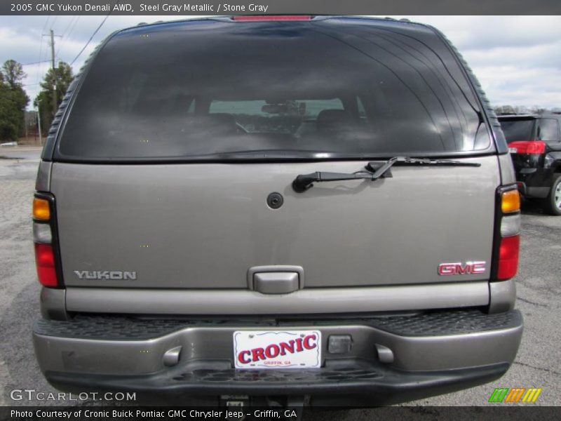 Steel Gray Metallic / Stone Gray 2005 GMC Yukon Denali AWD