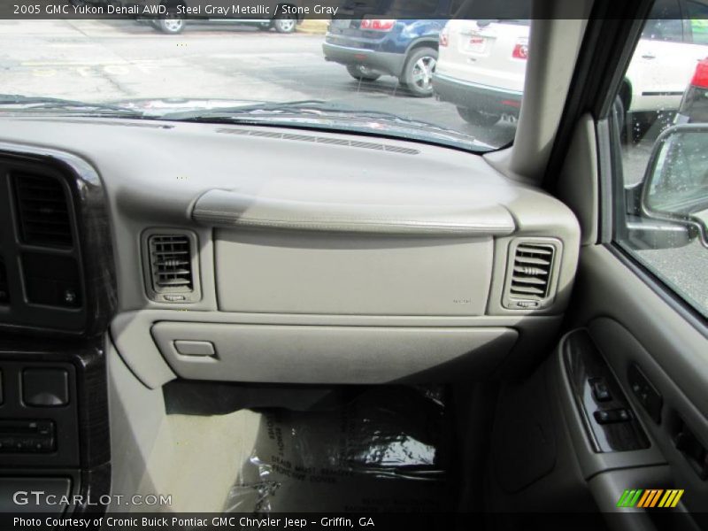 Steel Gray Metallic / Stone Gray 2005 GMC Yukon Denali AWD