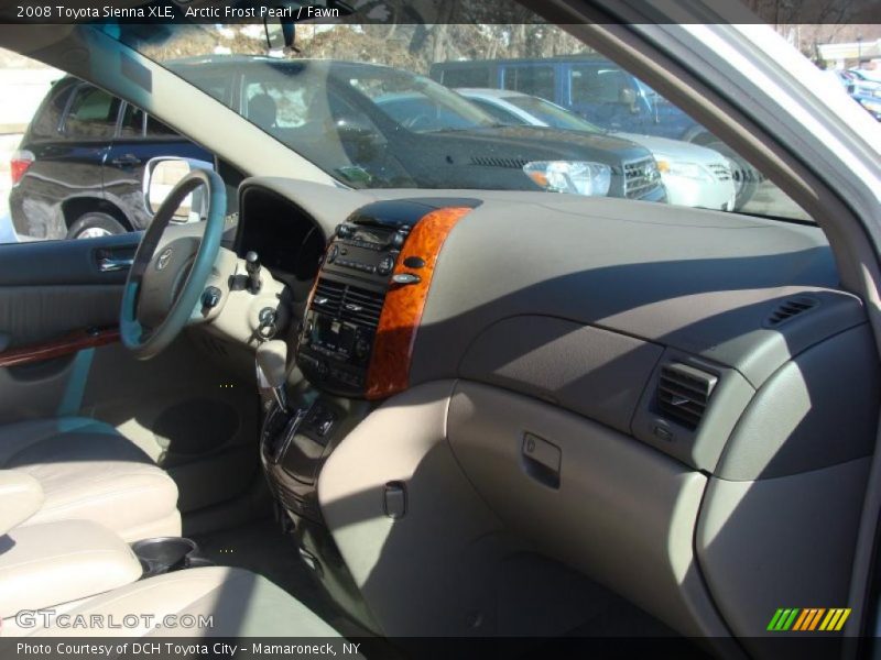 Arctic Frost Pearl / Fawn 2008 Toyota Sienna XLE
