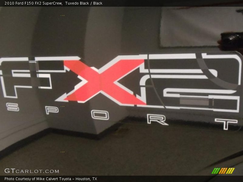 Tuxedo Black / Black 2010 Ford F150 FX2 SuperCrew