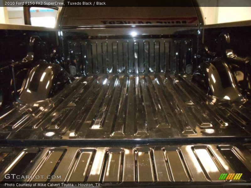 Tuxedo Black / Black 2010 Ford F150 FX2 SuperCrew