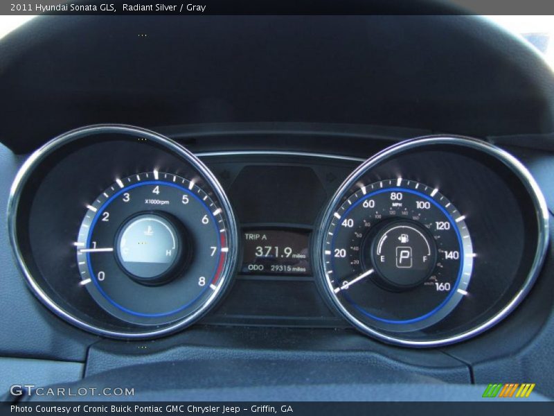 Radiant Silver / Gray 2011 Hyundai Sonata GLS