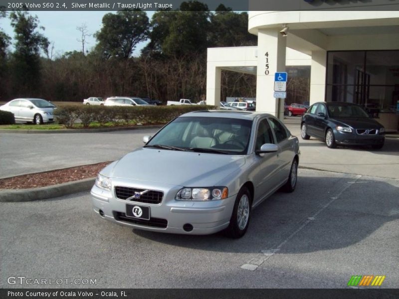 Silver Metallic / Taupe/Light Taupe 2005 Volvo S60 2.4