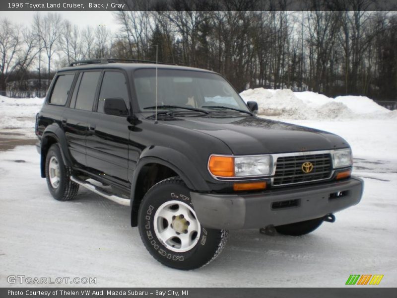 Front 3/4 View of 1996 Land Cruiser 