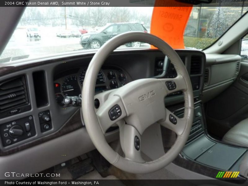 Summit White / Stone Gray 2004 GMC Yukon Denali AWD