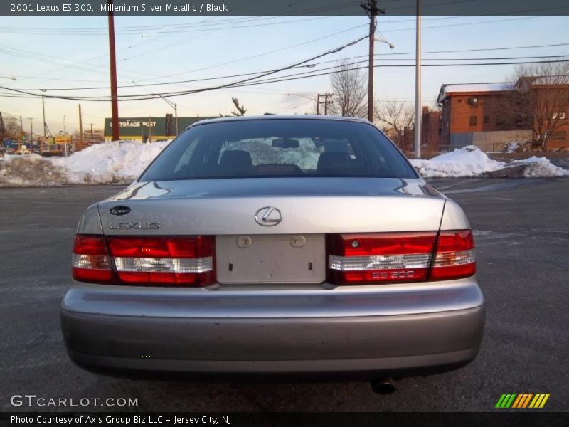 Millenium Silver Metallic / Black 2001 Lexus ES 300