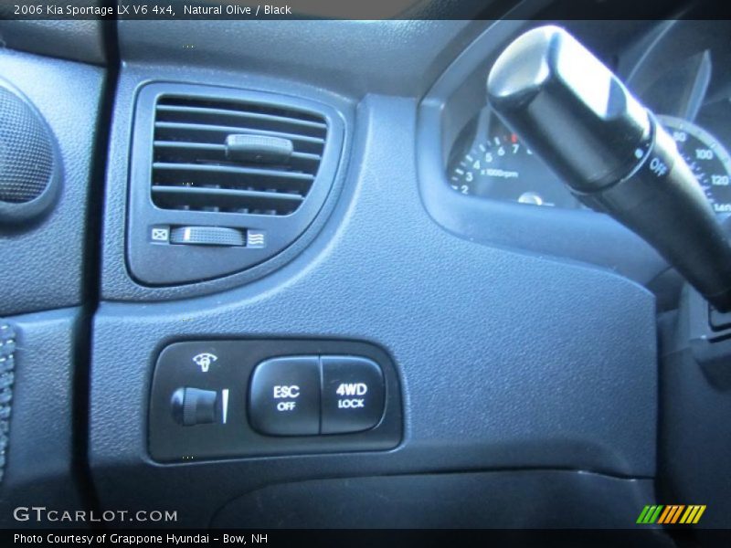 Natural Olive / Black 2006 Kia Sportage LX V6 4x4