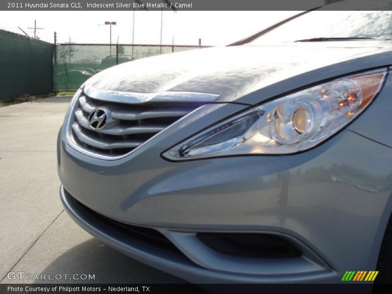 Iridescent Silver Blue Metallic / Camel 2011 Hyundai Sonata GLS