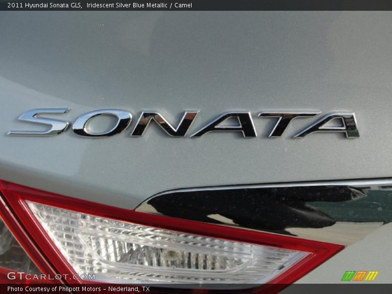 Iridescent Silver Blue Metallic / Camel 2011 Hyundai Sonata GLS