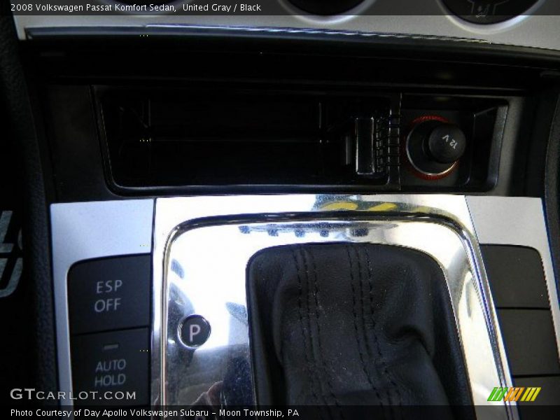 United Gray / Black 2008 Volkswagen Passat Komfort Sedan