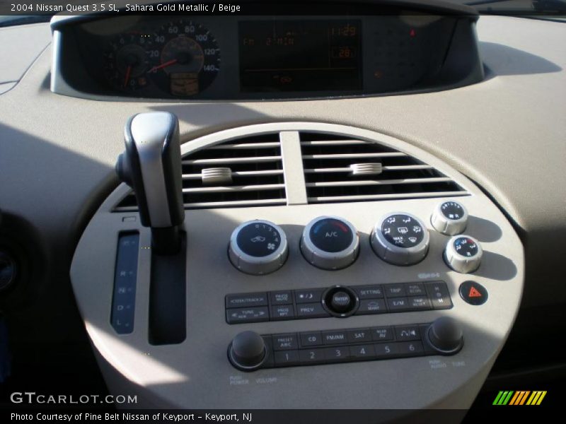 Sahara Gold Metallic / Beige 2004 Nissan Quest 3.5 SL