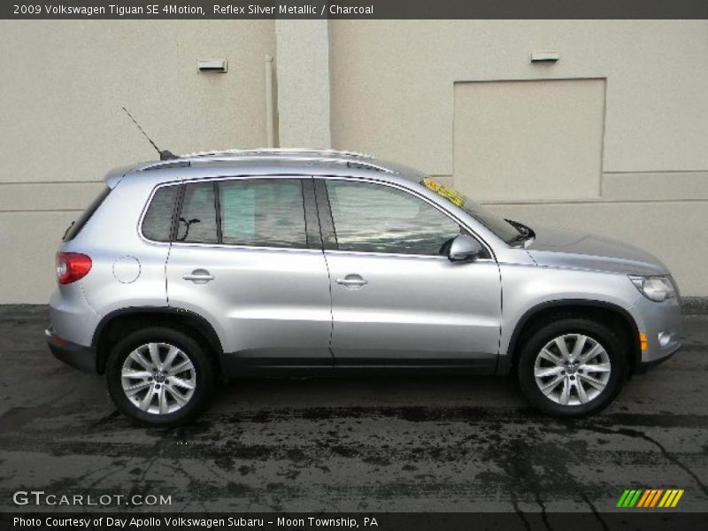 Reflex Silver Metallic / Charcoal 2009 Volkswagen Tiguan SE 4Motion