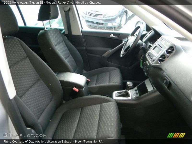 Reflex Silver Metallic / Charcoal 2009 Volkswagen Tiguan SE 4Motion