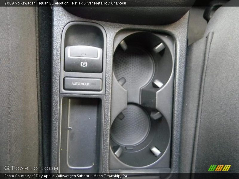 Reflex Silver Metallic / Charcoal 2009 Volkswagen Tiguan SE 4Motion