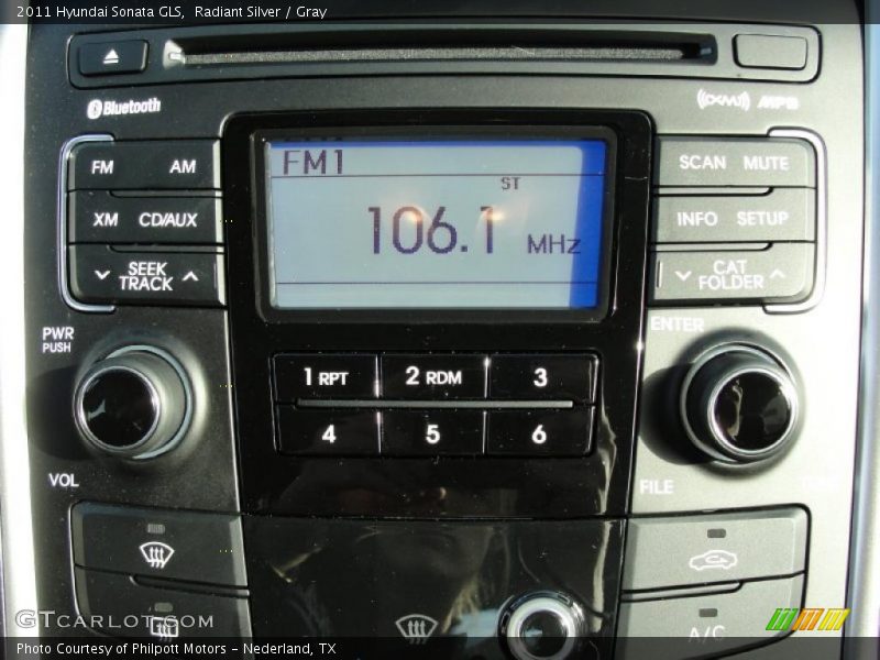 Radiant Silver / Gray 2011 Hyundai Sonata GLS