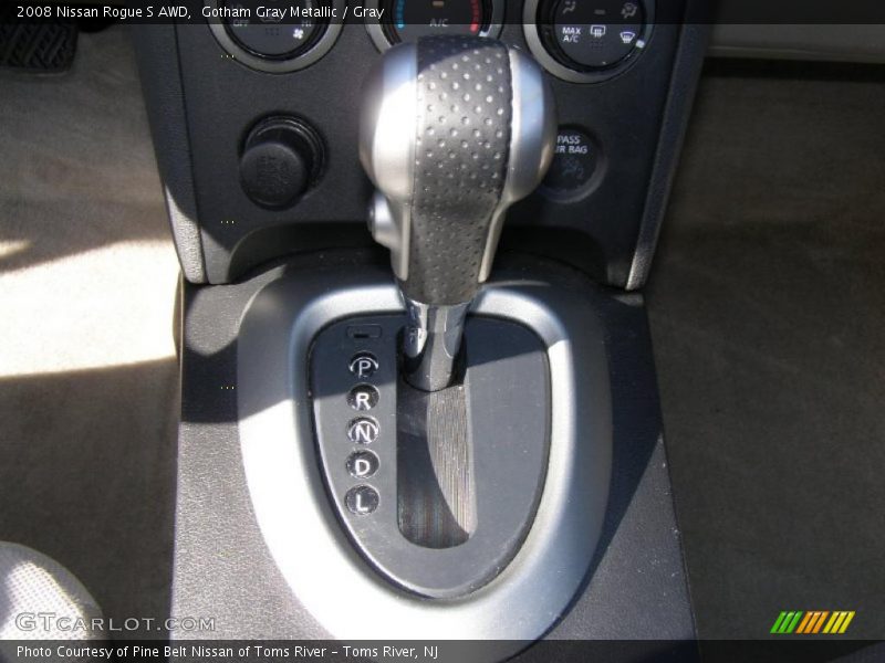 Gotham Gray Metallic / Gray 2008 Nissan Rogue S AWD
