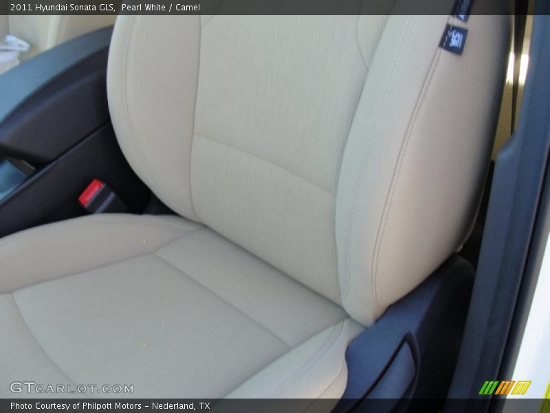 Pearl White / Camel 2011 Hyundai Sonata GLS