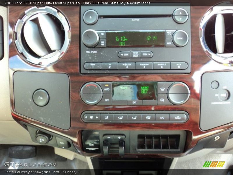 Controls of 2008 F250 Super Duty Lariat SuperCab