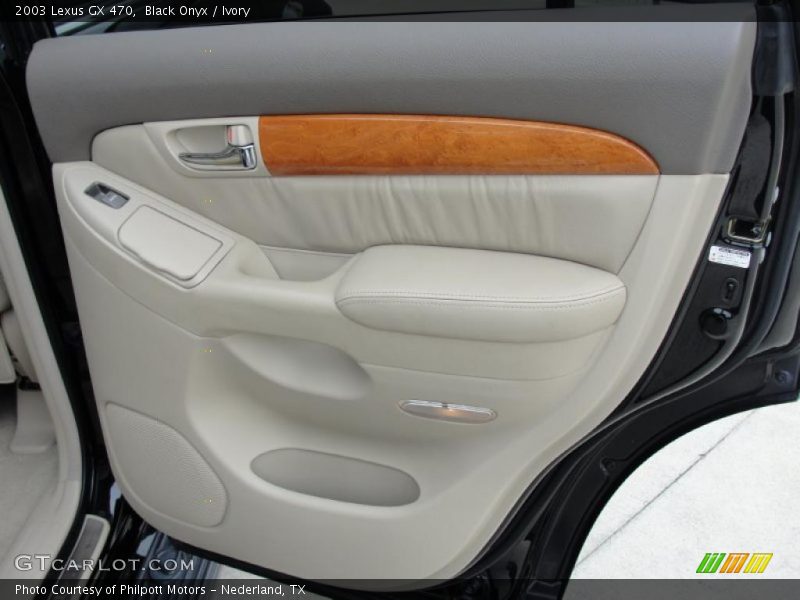 Black Onyx / Ivory 2003 Lexus GX 470