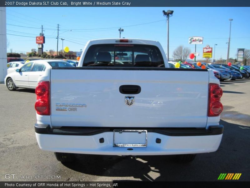 Bright White / Medium Slate Gray 2007 Dodge Dakota SLT Club Cab