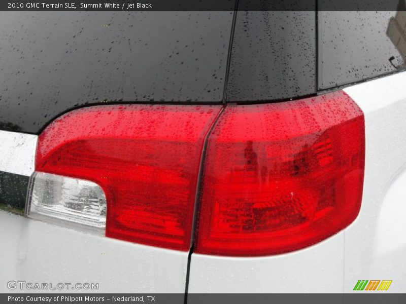 Summit White / Jet Black 2010 GMC Terrain SLE