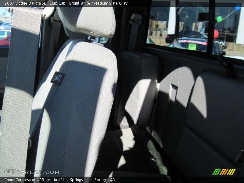 Bright White / Medium Slate Gray 2007 Dodge Dakota SLT Club Cab