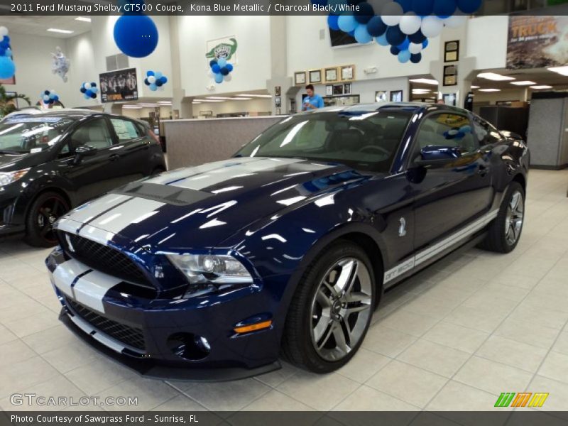Front 3/4 View of 2011 Mustang Shelby GT500 Coupe