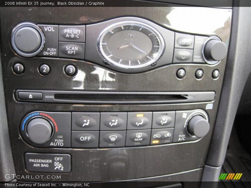 Controls of 2008 EX 35 Journey