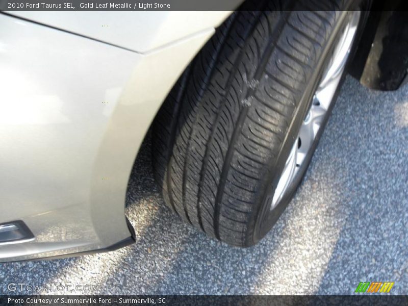 Gold Leaf Metallic / Light Stone 2010 Ford Taurus SEL