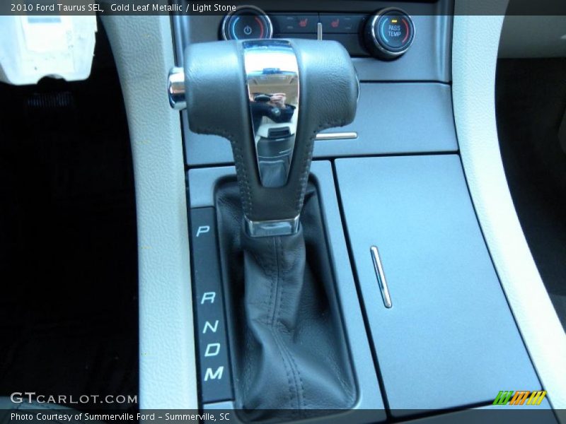 Gold Leaf Metallic / Light Stone 2010 Ford Taurus SEL