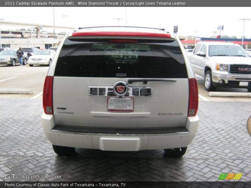 White Diamond Tricoat / Cocoa/Light Linen Tehama Leather 2011 Cadillac Escalade Platinum AWD