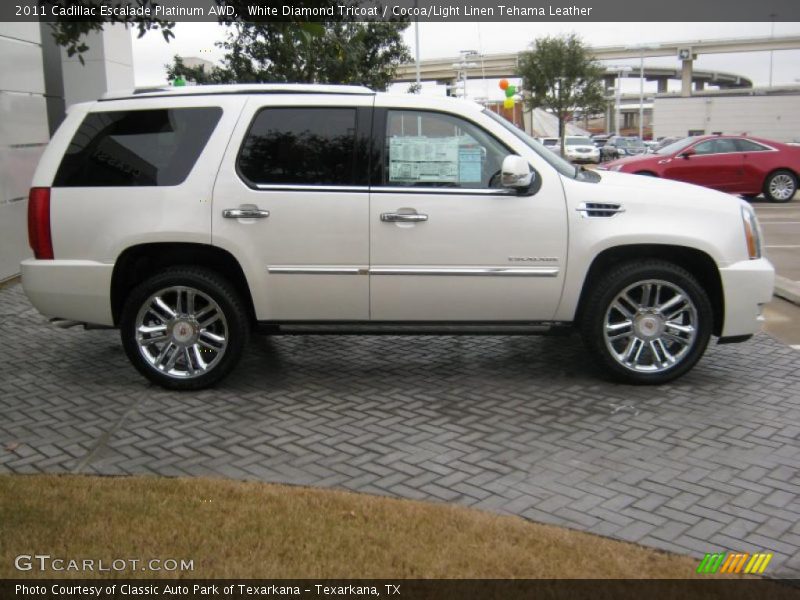 White Diamond Tricoat / Cocoa/Light Linen Tehama Leather 2011 Cadillac Escalade Platinum AWD