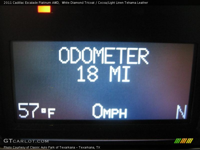 White Diamond Tricoat / Cocoa/Light Linen Tehama Leather 2011 Cadillac Escalade Platinum AWD
