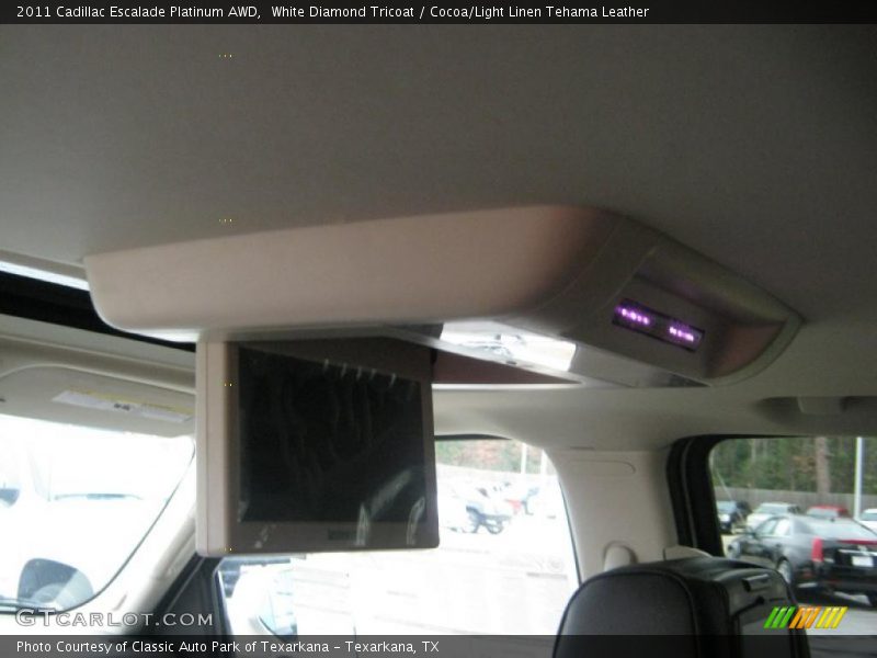 White Diamond Tricoat / Cocoa/Light Linen Tehama Leather 2011 Cadillac Escalade Platinum AWD