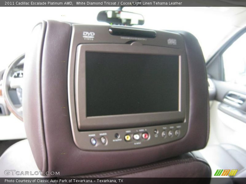 White Diamond Tricoat / Cocoa/Light Linen Tehama Leather 2011 Cadillac Escalade Platinum AWD