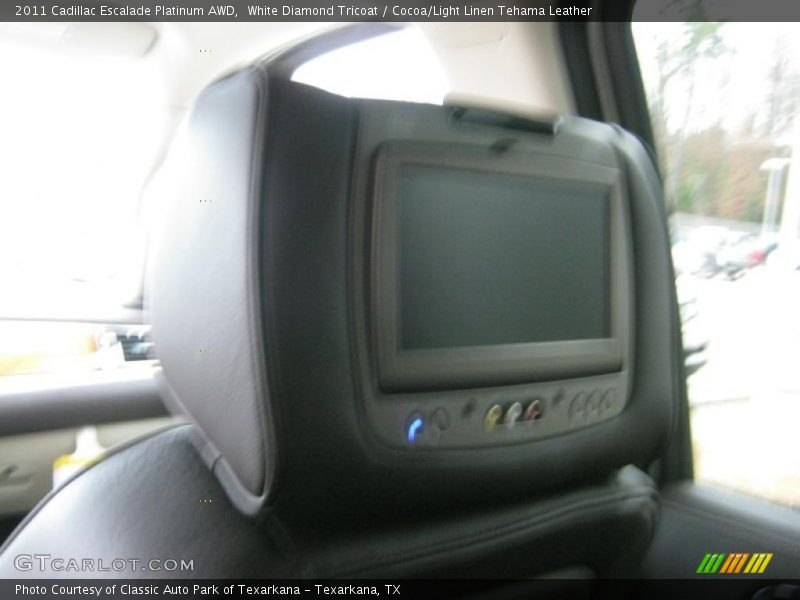 White Diamond Tricoat / Cocoa/Light Linen Tehama Leather 2011 Cadillac Escalade Platinum AWD