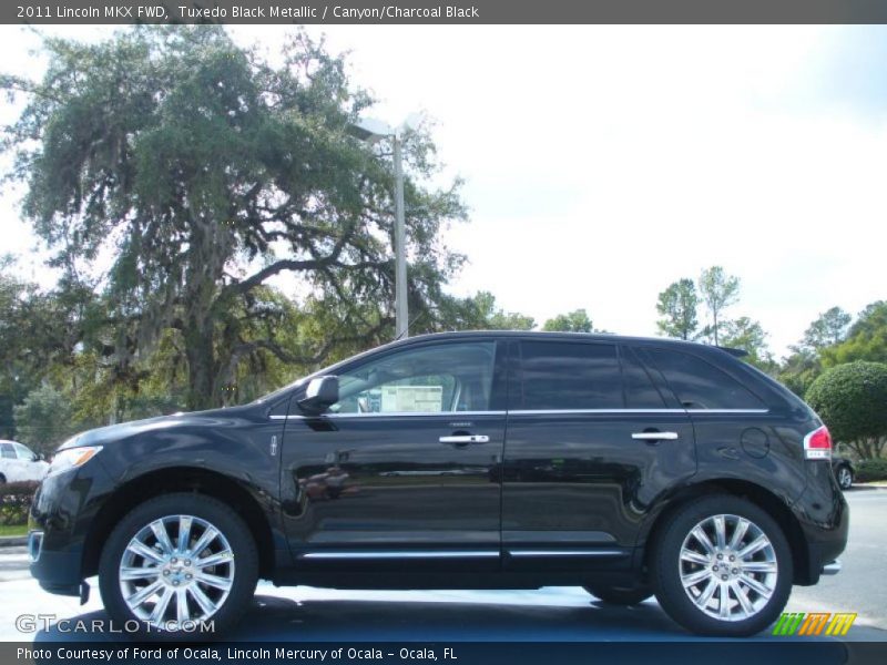 Tuxedo Black Metallic / Canyon/Charcoal Black 2011 Lincoln MKX FWD