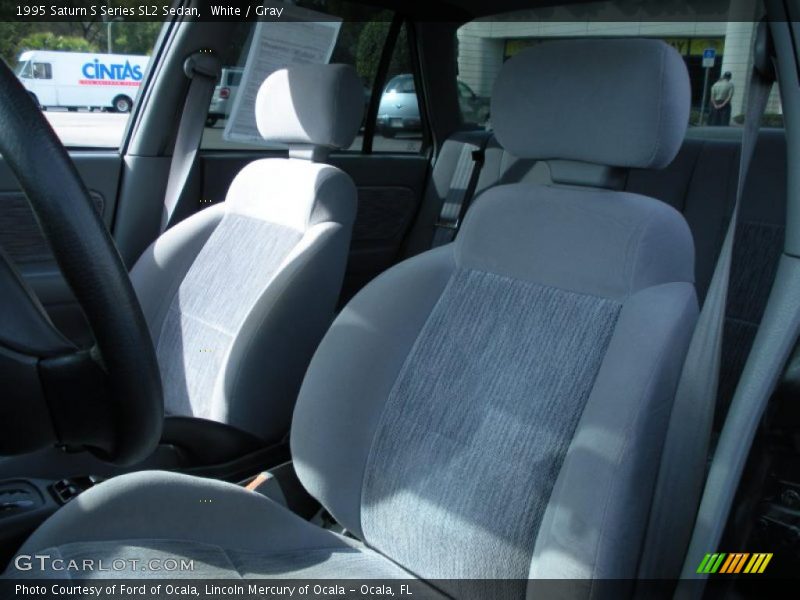 White / Gray 1995 Saturn S Series SL2 Sedan