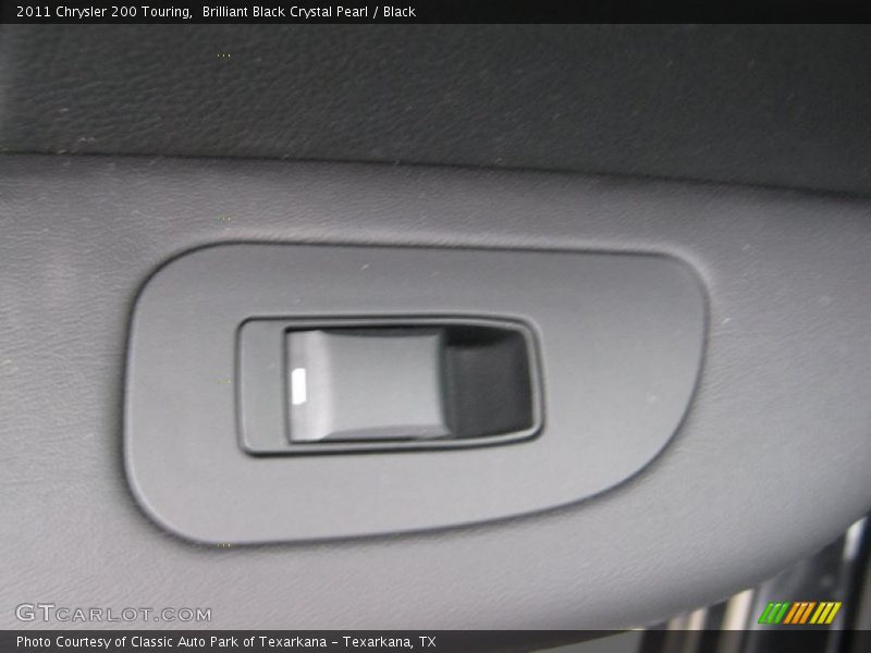 Brilliant Black Crystal Pearl / Black 2011 Chrysler 200 Touring