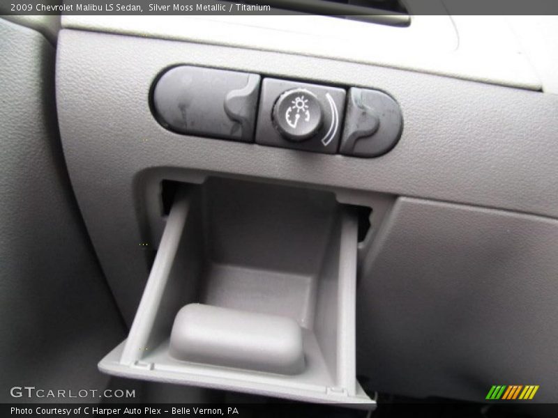 Silver Moss Metallic / Titanium 2009 Chevrolet Malibu LS Sedan