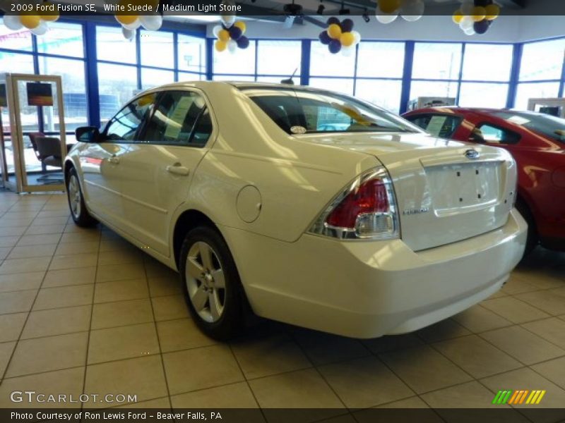White Suede / Medium Light Stone 2009 Ford Fusion SE