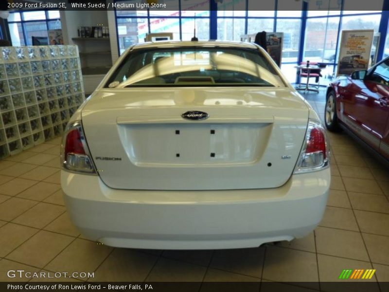White Suede / Medium Light Stone 2009 Ford Fusion SE