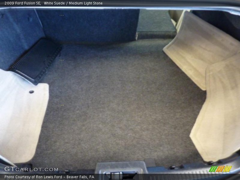 White Suede / Medium Light Stone 2009 Ford Fusion SE