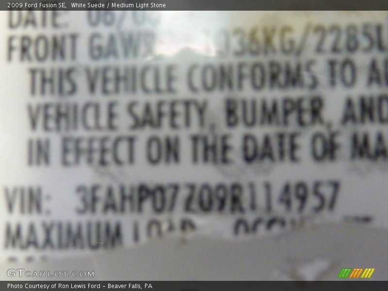 White Suede / Medium Light Stone 2009 Ford Fusion SE