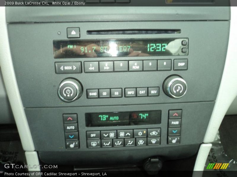 White Opal / Ebony 2009 Buick LaCrosse CXL