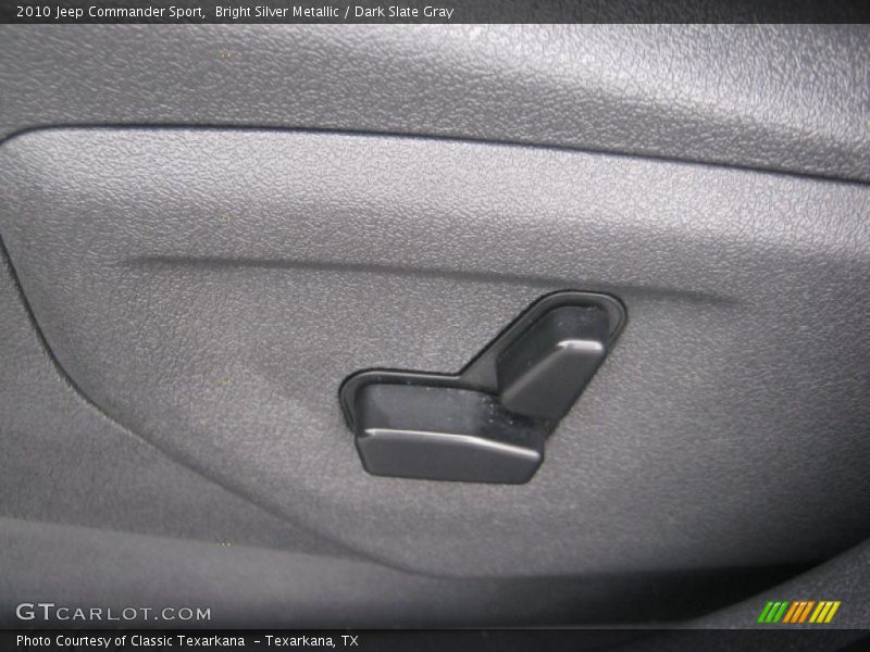 Bright Silver Metallic / Dark Slate Gray 2010 Jeep Commander Sport